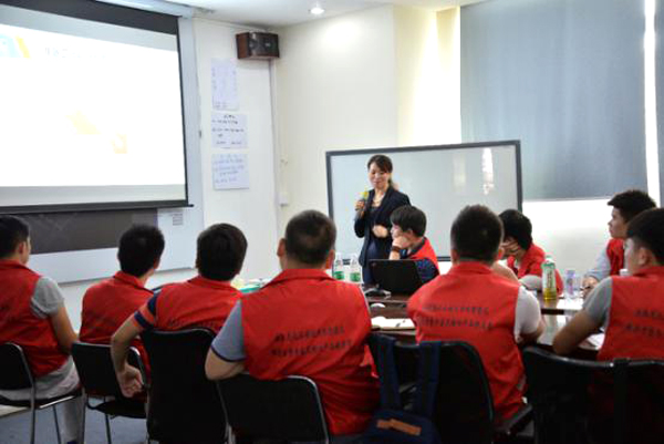 深奧圖儀控學(xué)院?；沸袠I(yè)大講堂